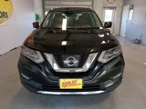 Used 2017 Nissan Rogue SL w/ SL Premium Package image 2