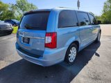 Used 2013 Chrysler Town & Country Touring image 5