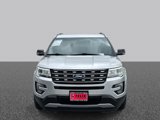 Used 2016 Ford Explorer XLT w/ Equipment Group 202A image 2