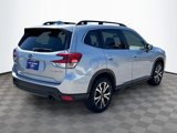 Used 2023 Subaru Forester Limited image 5
