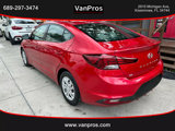 Used 2020 Hyundai Elantra SE image 3