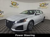 Used 2023 Nissan Altima 2.5 SV image 3