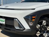 Used 2024 Hyundai Kona SEL image 3
