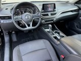 Used 2023 Nissan Altima 2.5 SV image 2