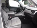 Used 2017 Chevrolet Suburban LT image 4