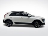 Used 2023 Kia Niro EX Touring image 2
