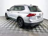 Used 2022 Volkswagen Tiguan SE w/ Panoramic Sunroof Package image 6