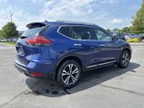 Used 2017 Nissan Rogue SL w/ SL Premium Package image 3