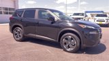 Used 2024 Nissan Rogue SV image 3