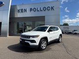Used 2024 Jeep Compass Latitude image 2
