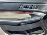 Used 2017 Ford Explorer Platinum image 6