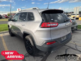 Used 2018 Jeep Cherokee Latitude w/ Cold Weather Group image 4
