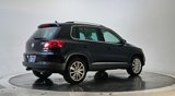 Used 2012 Volkswagen Tiguan SE image 2