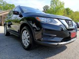 Used 2018 Nissan Rogue SV w/ Premium Package image 4