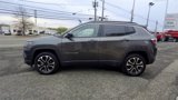 Used 2022 Jeep Compass Limited image 2