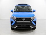 Used 2023 Volkswagen Taos SE image 2