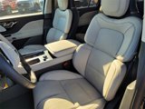 New 2025 Lincoln Aviator Reserve w/ Equipment Group 201A image 4