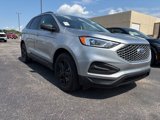 Used 2023 Ford Edge SE image 3