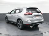 Used 2018 Nissan Rogue SL image 6