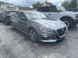 Used 2022 Nissan Altima 2.5 SR image 2