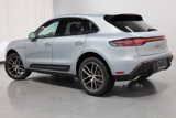 Used 2024 Porsche Macan image 3