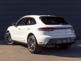 Used 2025 Porsche Macan image 3