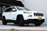 Used 2017 Jeep Cherokee High Altitude w/ Luxury Group image 4