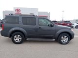 Used 2010 Nissan Pathfinder S image 3