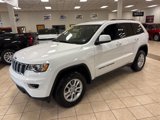 Used 2019 Jeep Grand Cherokee Laredo image 3