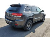 Used 2017 Jeep Grand Cherokee Limited image 4
