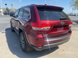 Used 2018 Jeep Grand Cherokee Limited image 3