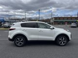 Used 2022 Kia Sportage LX image 4