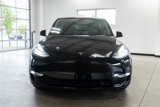 Used 2022 Tesla Model Y Long Range image 3