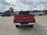 Used 2016 Nissan Titan SL image 4
