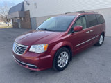 Used 2015 Chrysler Town & Country Touring w/ Driver Convenience Group image 3