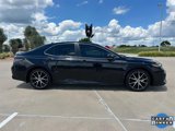 Used 2023 Toyota Camry SE image 4