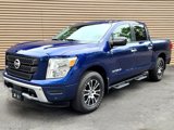 Used 2021 Nissan Titan SV w/ SV Convenience Package image 2