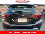 Used 2018 INFINITI QX30 Premium image 2