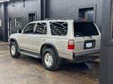 Used 2000 Toyota 4Runner SR5 image 3