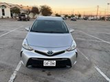 Used 2015 Toyota Prius V Five image 2
