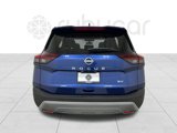 Used 2023 Nissan Rogue SV image 4