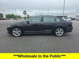 Used 2014 Volkswagen Passat TDI SEL Premium image 3