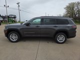 New 2025 Jeep Grand Cherokee L Laredo image 4