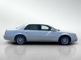 Used 2011 Cadillac DTS Luxury image 4