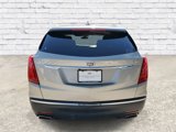 Used 2017 Cadillac XT5 Luxury image 3