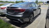 Used 2022 Kia Forte LXS w/ LXS Technology Package image 2
