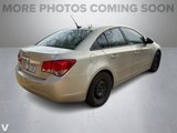 Used 2014 Chevrolet Cruze LS image 4