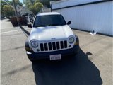 Used 2007 Jeep Liberty Sport image 2