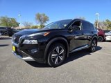 Used 2023 Nissan Rogue Platinum w/ Platinum Premium Package image 2