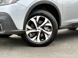 Used 2020 Subaru Outback Limited image 2